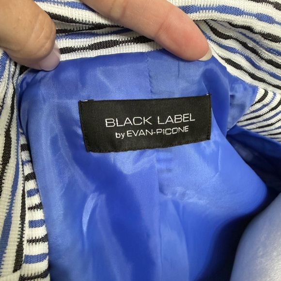 Evan Picone Navy and White Striped Blazer - Picture 5 of 9